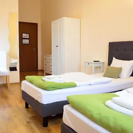Wenderedu Business Center 3*
