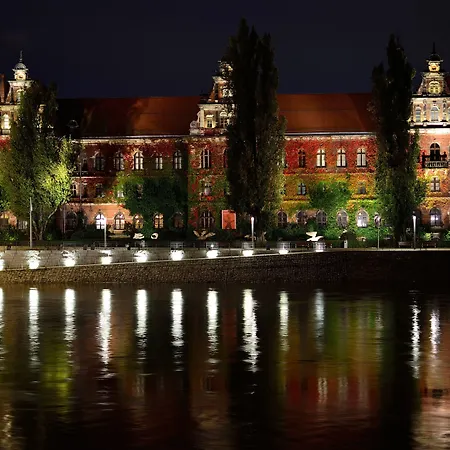 Wenderedu Business Center Bed & Breakfast Wroclaw