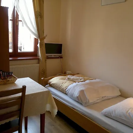 Wenderedu Business Center 3*