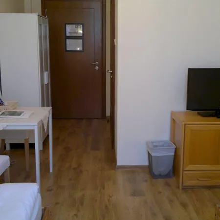Wenderedu Business Center Bed & Breakfast