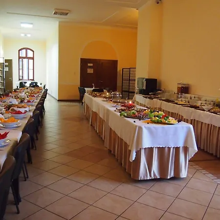 Wenderedu Business Center Bed & Breakfast 3*