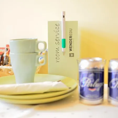 Wenderedu Business Center Bed & Breakfast 3*