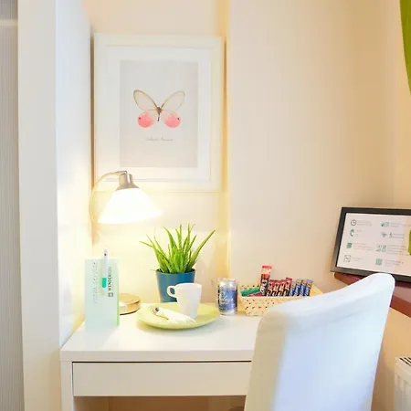 Wenderedu Business Center Bed & Breakfast 3*