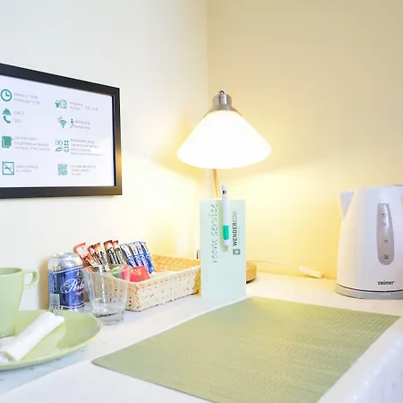 벤더 Edu 비즈니스 센터 3* 브로츠와프