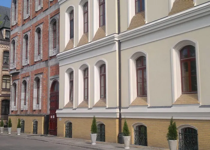 Wenderedu Business Center