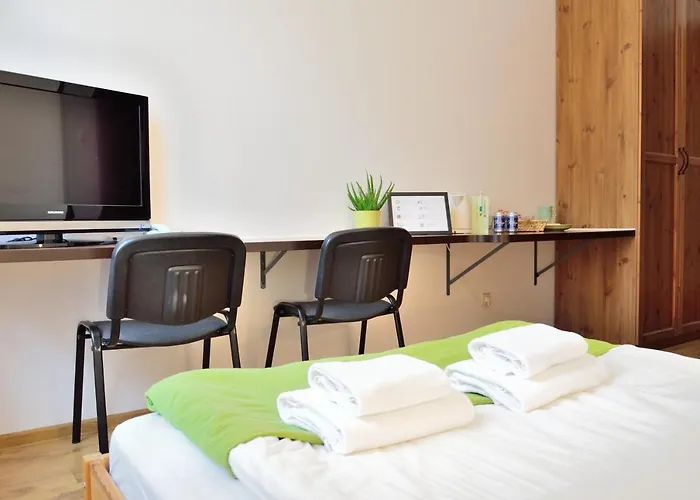 Wenderedu Business Center Frühstückspension 3*